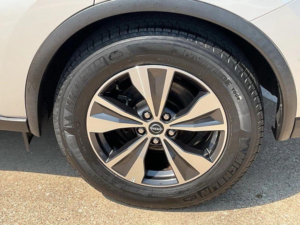 used 2023 Nissan Murano car, priced at $18,901