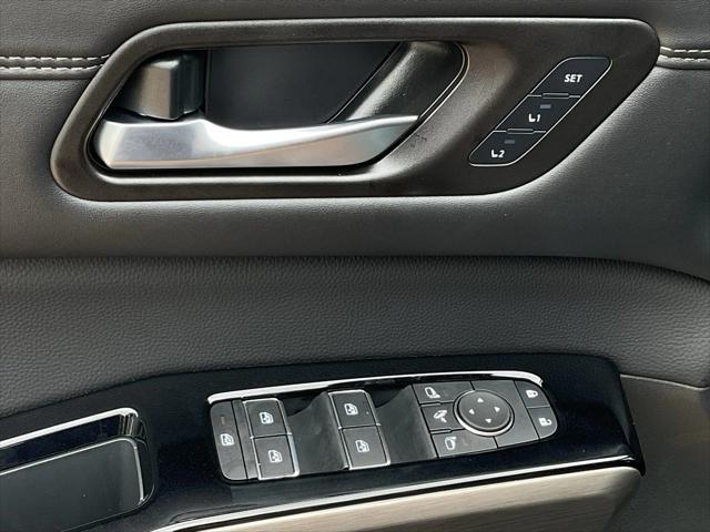 new 2025 Nissan Pathfinder car, priced at $49,882