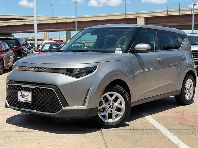 used 2023 Kia Soul car, priced at $15,401