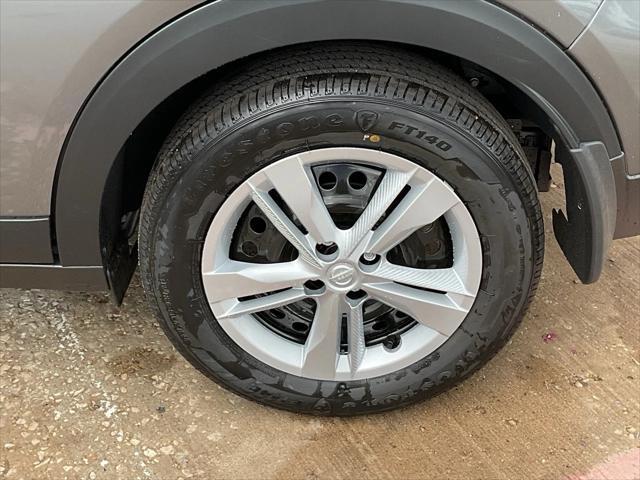 new 2025 Nissan Kicks car, priced at $22,997