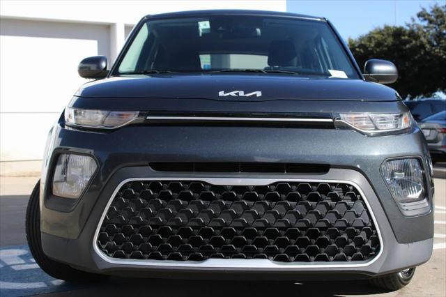 used 2022 Kia Soul car, priced at $15,401