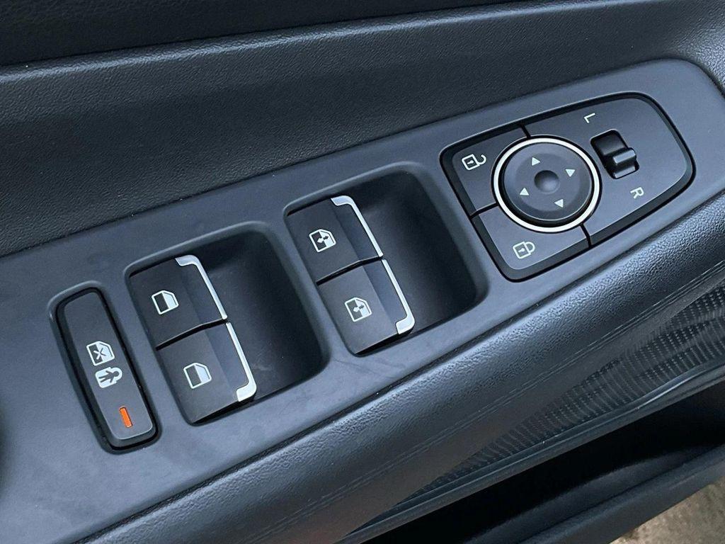 used 2023 Hyundai Santa Fe car, priced at $21,901