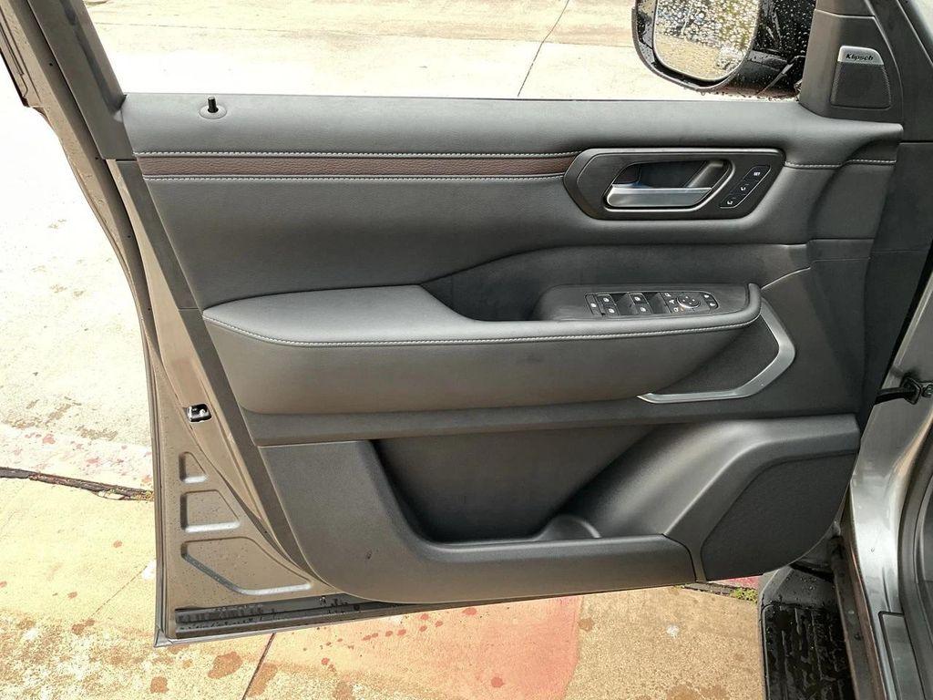 new 2026 Nissan Armada car, priced at $72,648