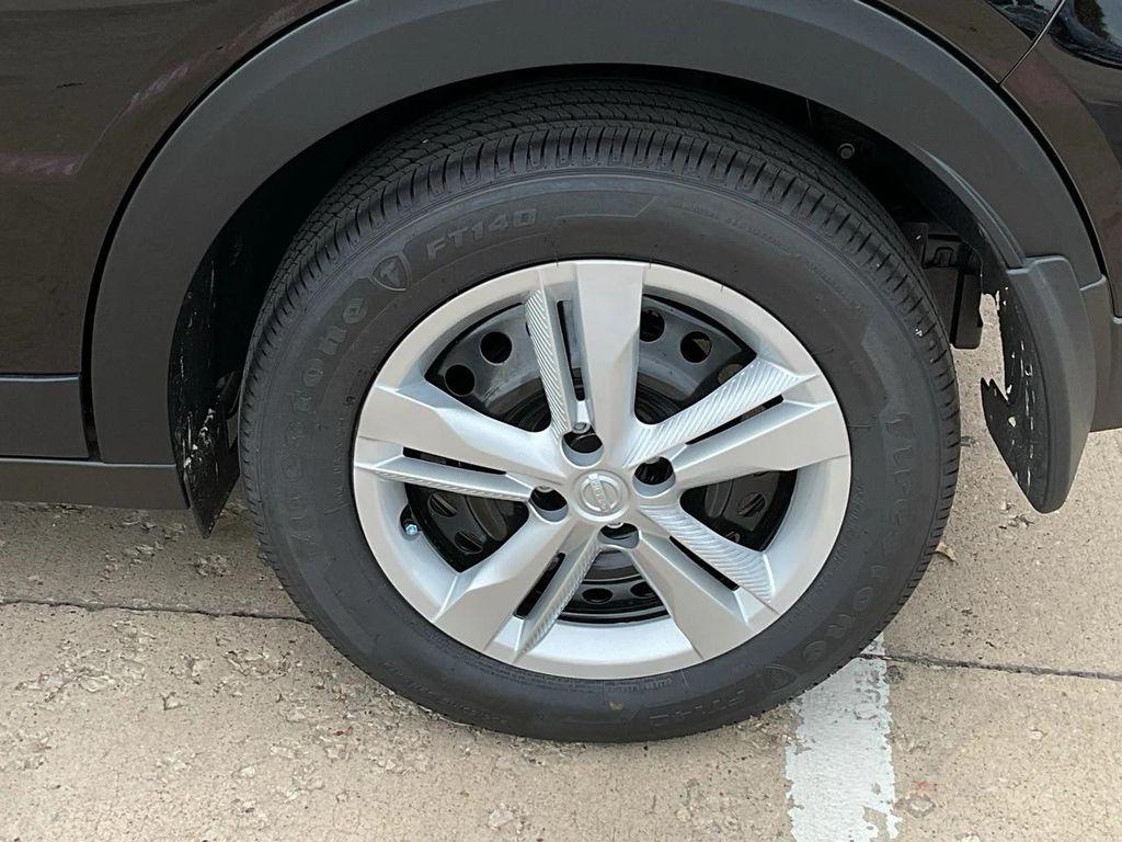 new 2025 Nissan Kicks car, priced at $22,934