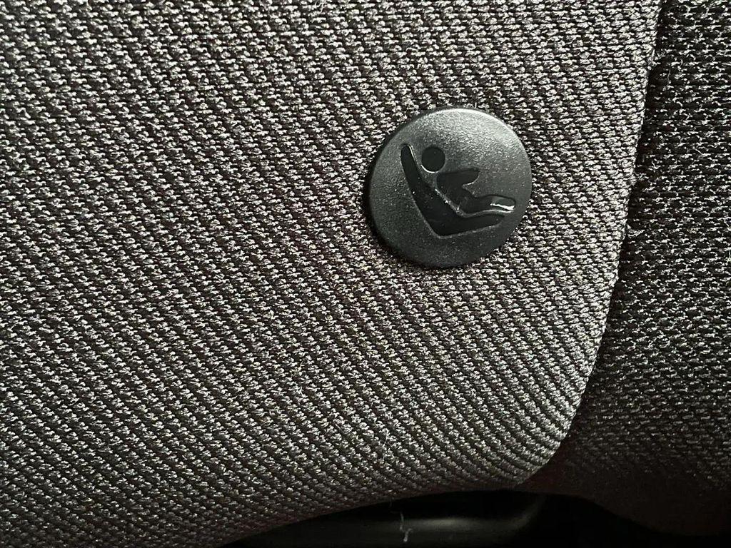 new 2025 Nissan Kicks car, priced at $22,934