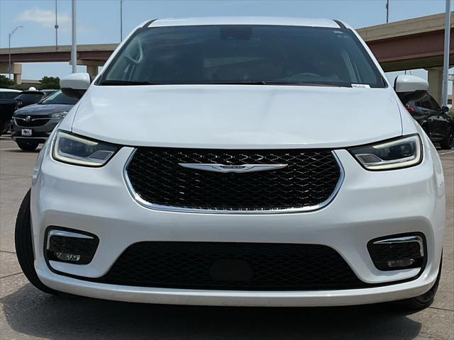 used 2023 Chrysler Pacifica car, priced at $23,701