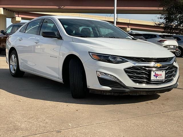 used 2022 Chevrolet Malibu car, priced at $15,901