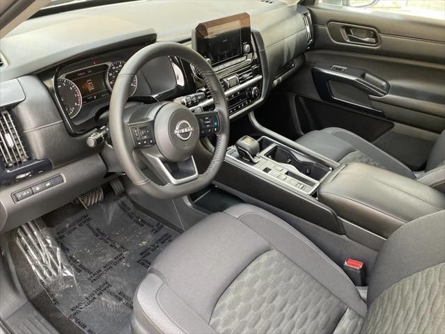 new 2025 Nissan Pathfinder car, priced at $44,445