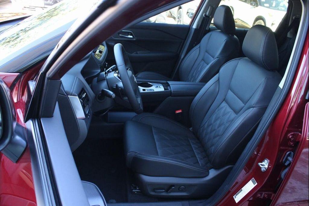 new 2025 Nissan Rogue car, priced at $43,691