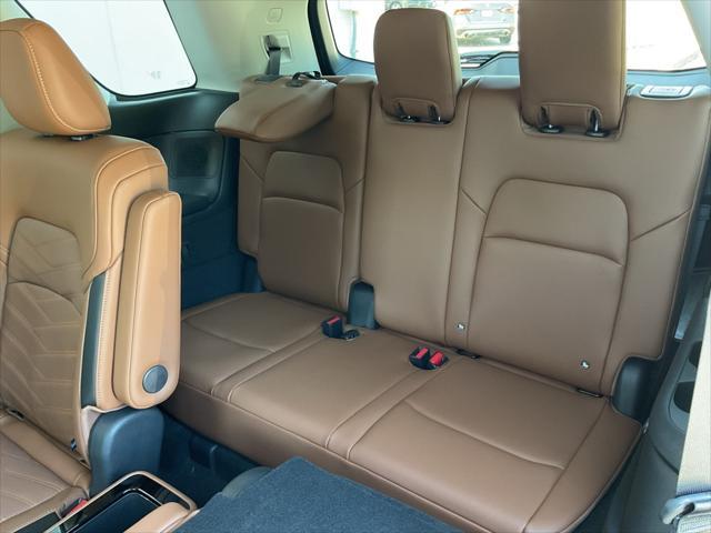 new 2025 Nissan Pathfinder car, priced at $51,187