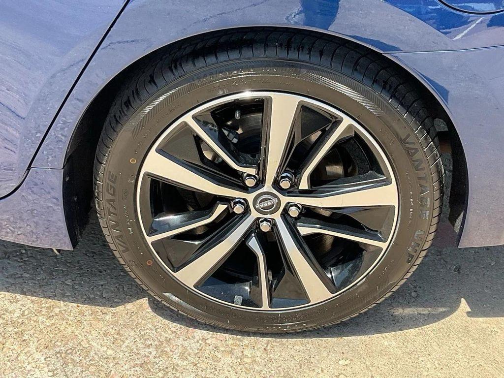 used 2023 Nissan Maxima car, priced at $21,901