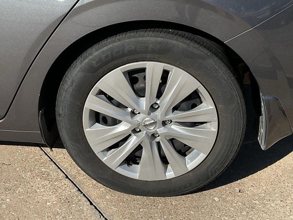 used 2022 Nissan Sentra car, priced at $10,901