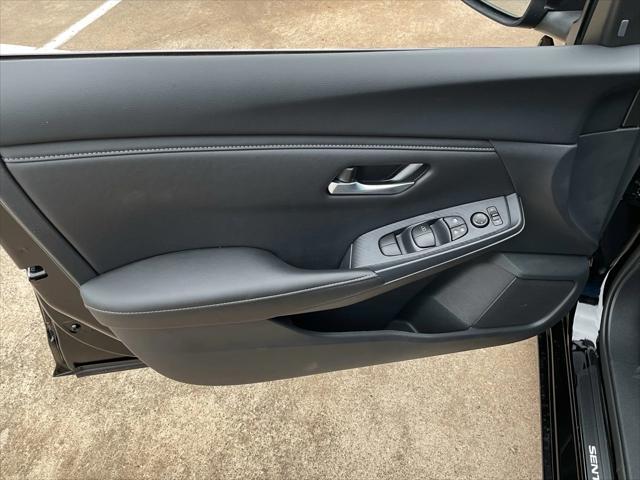 new 2025 Nissan Sentra car, priced at $22,913