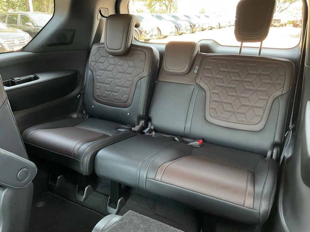 new 2025 Nissan Armada car, priced at $80,751