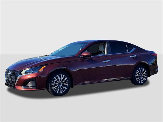 new 2025 Nissan Altima car, priced at $29,135