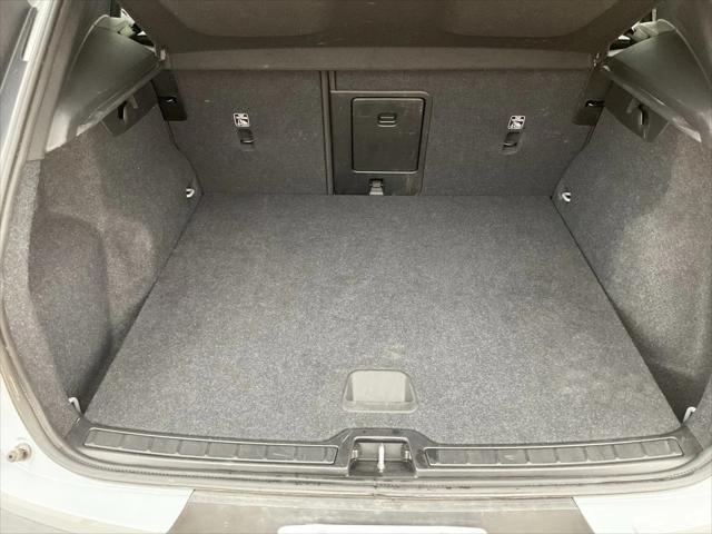 used 2024 Volvo XC40 car, priced at $27,901