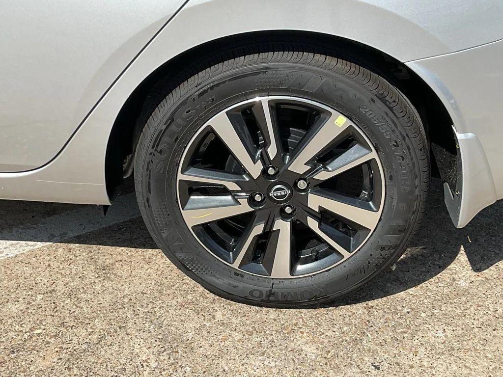 new 2025 Nissan Versa car, priced at $21,785