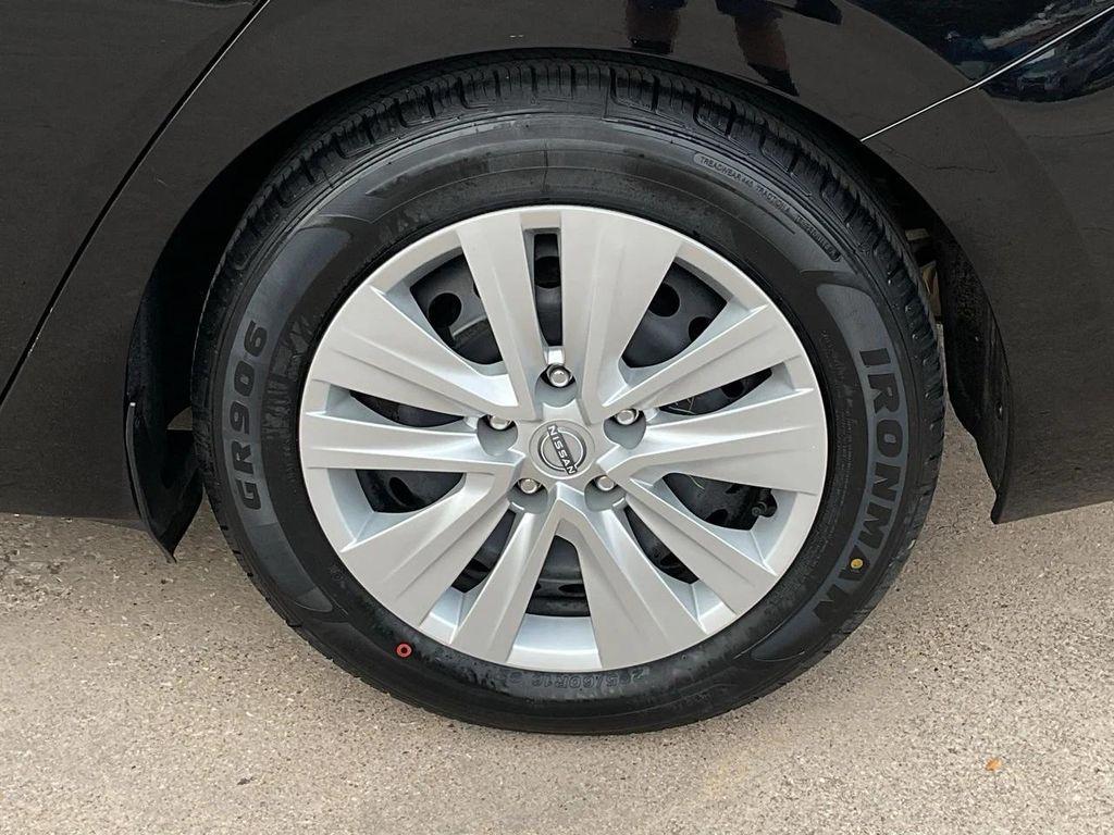 used 2024 Nissan Sentra car, priced at $14,901