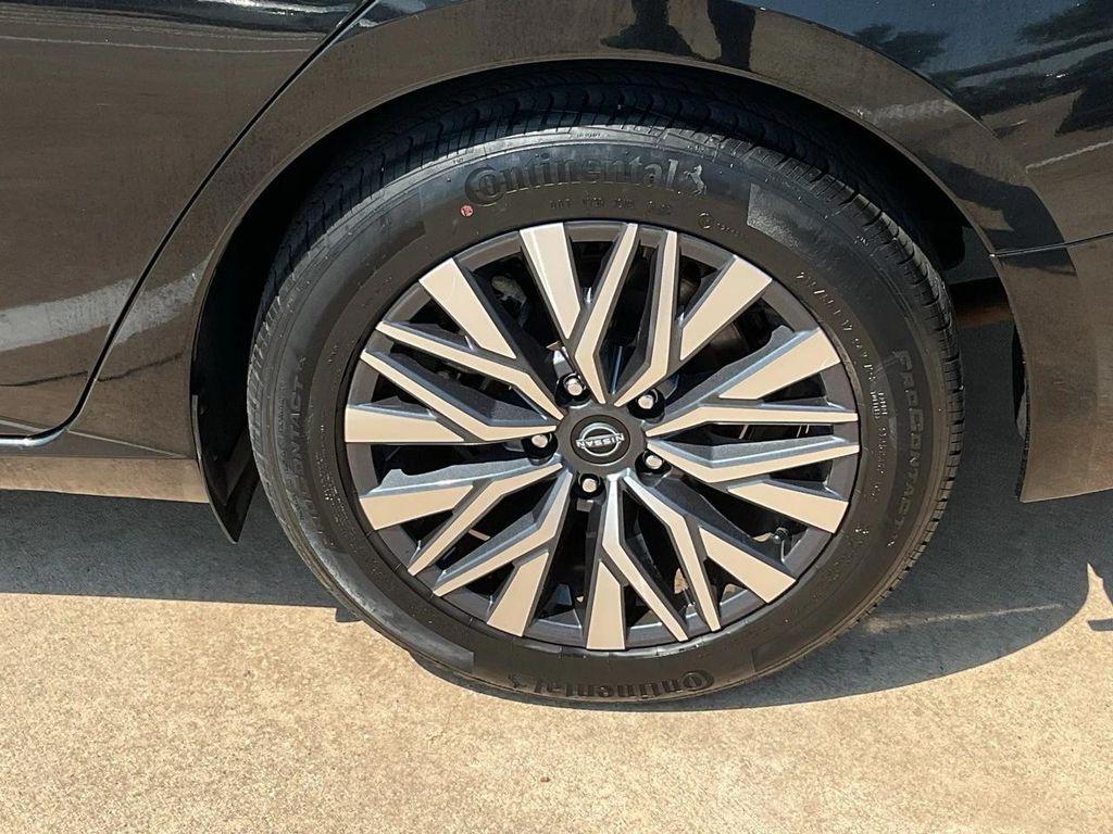 used 2023 Nissan Altima car, priced at $17,901