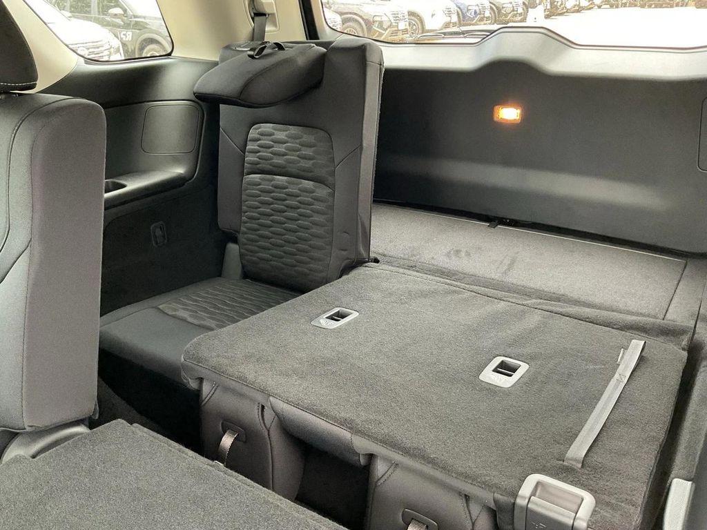 new 2025 Nissan Pathfinder car, priced at $39,400
