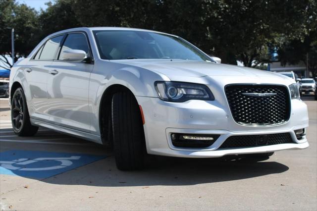 used 2022 Chrysler 300 car, priced at $21,101