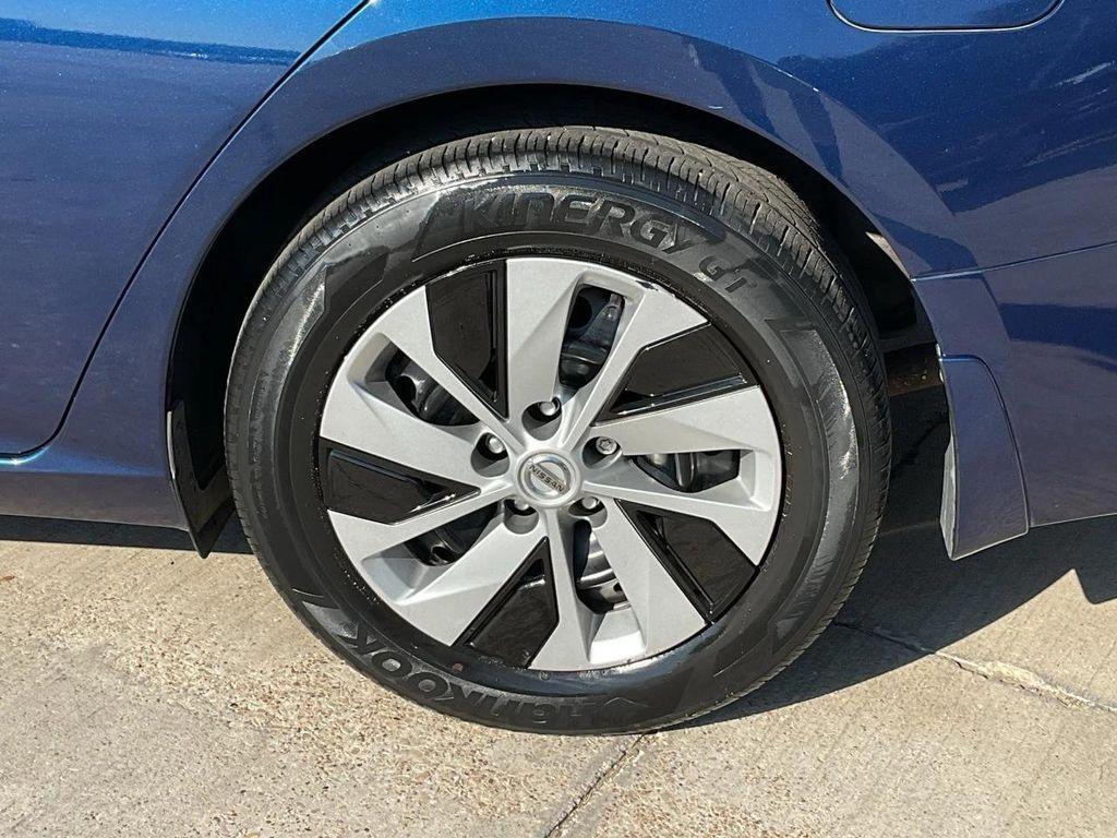 used 2022 Nissan Altima car, priced at $15,701