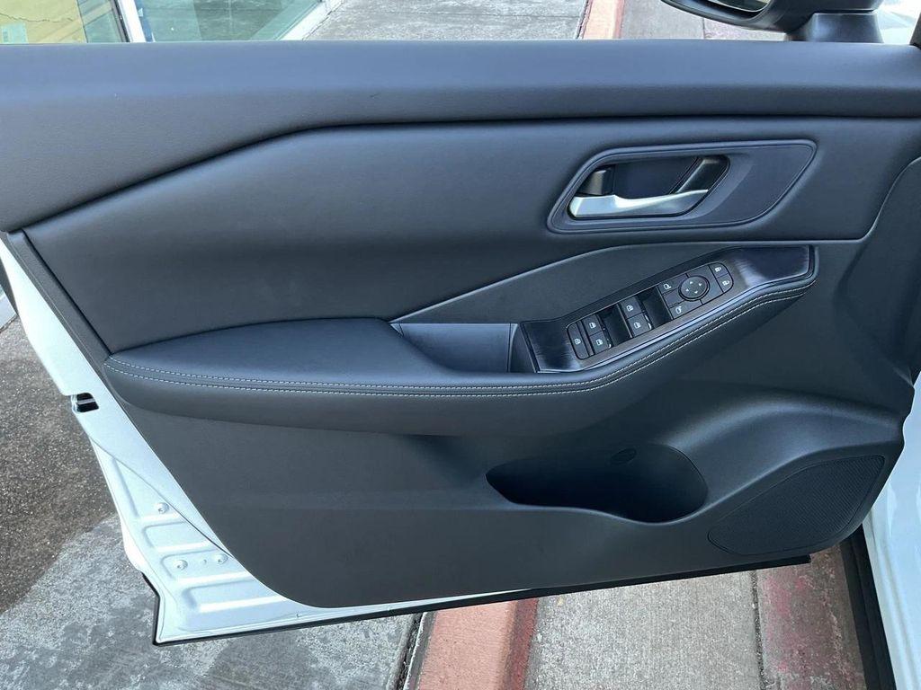 new 2026 Nissan Rogue car, priced at $31,258