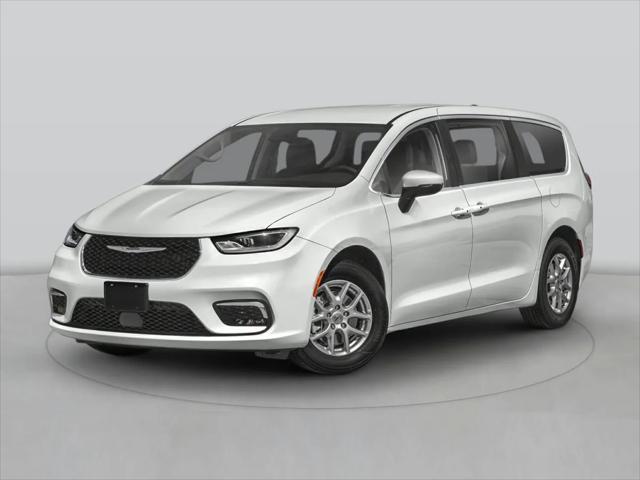 used 2023 Chrysler Pacifica car, priced at $23,501