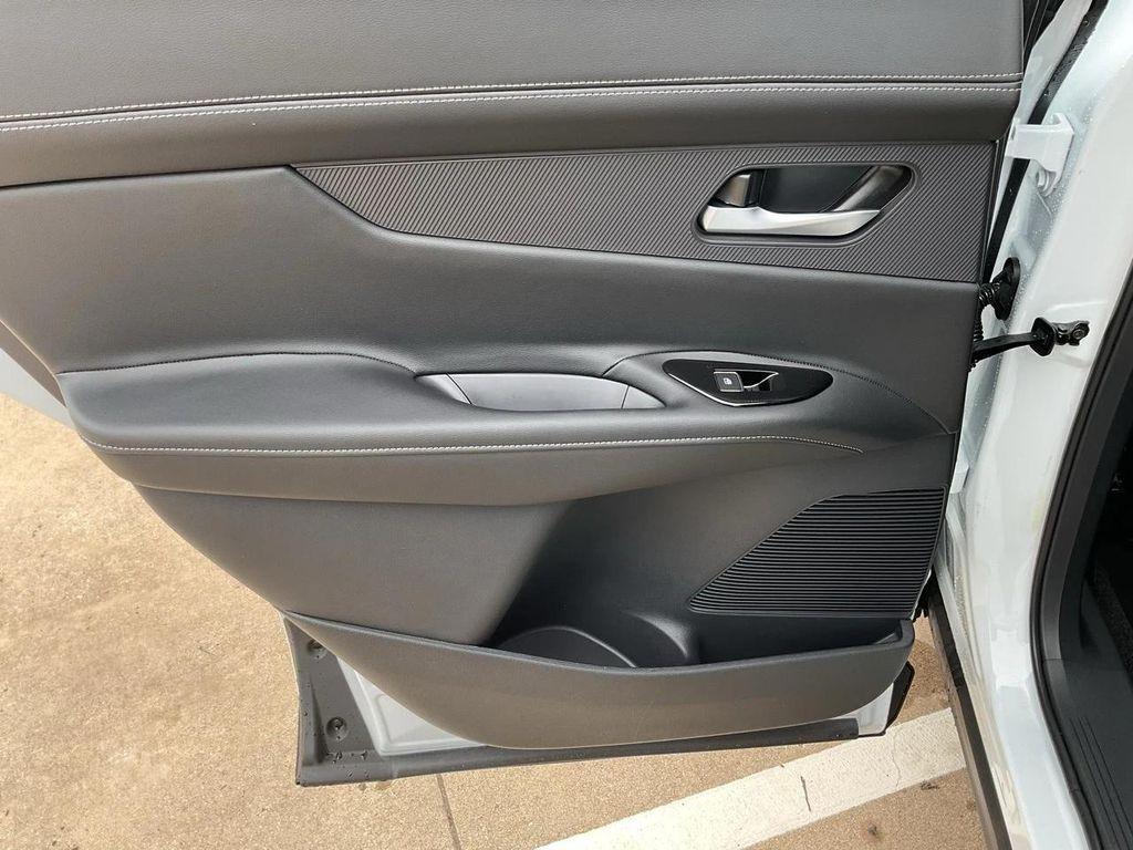 new 2025 Nissan Murano car, priced at $46,121