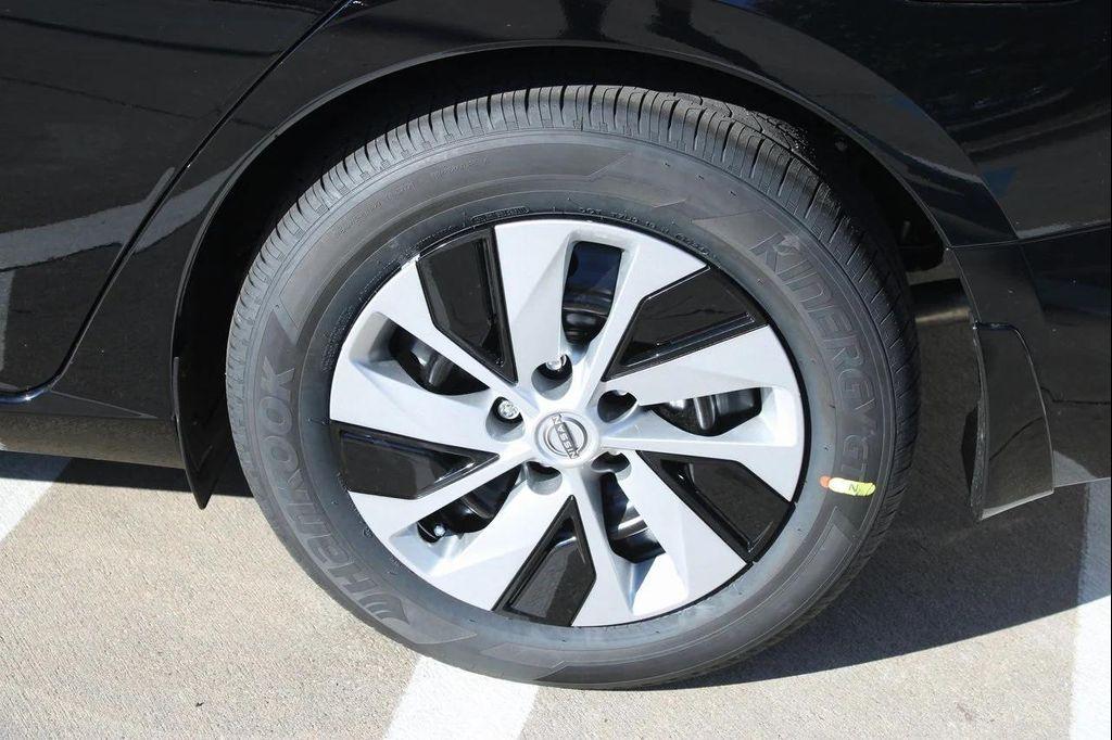 new 2025 Nissan Altima car, priced at $26,823