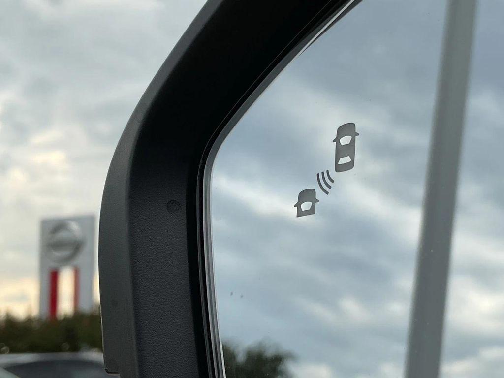 new 2025 Nissan Pathfinder car, priced at $39,000