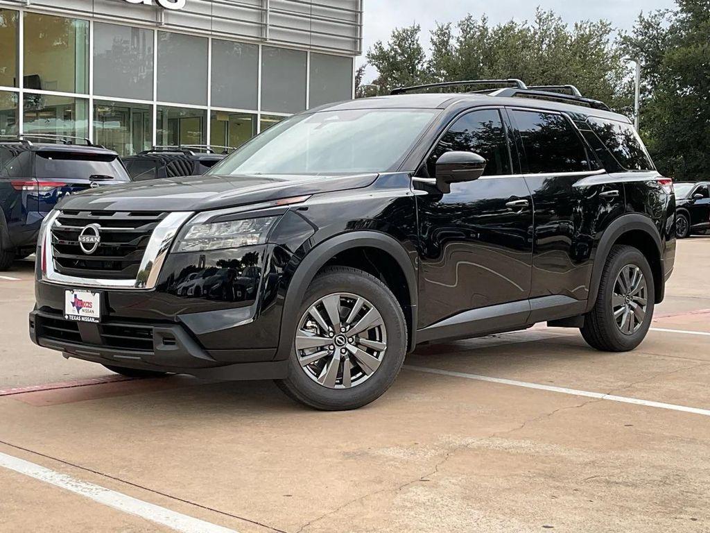 new 2025 Nissan Pathfinder car, priced at $39,000