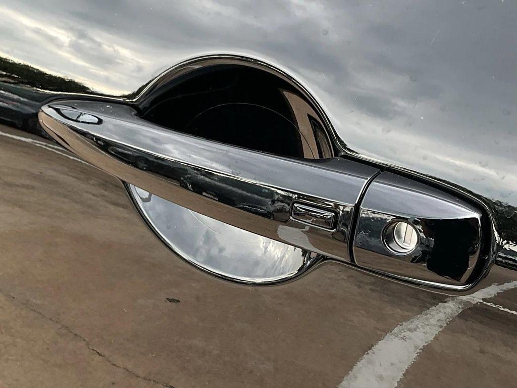 new 2025 Nissan Pathfinder car, priced at $39,000