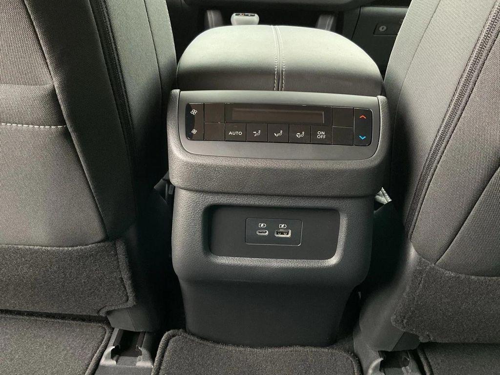 new 2025 Nissan Pathfinder car, priced at $39,000