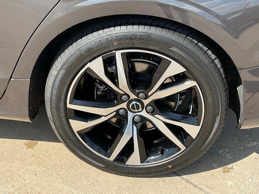 used 2024 Volvo S60 car, priced at $21,801