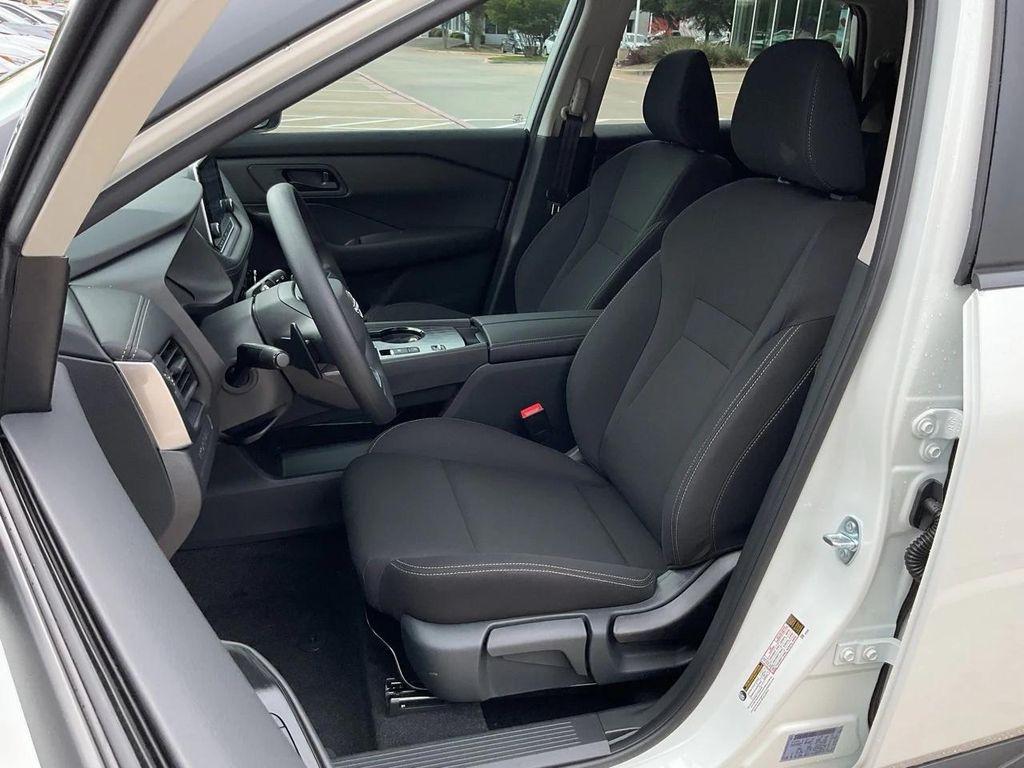 new 2025 Nissan Rogue car, priced at $29,072