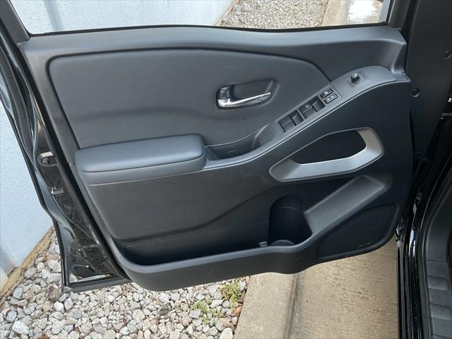 used 2024 Nissan Frontier car, priced at $28,901