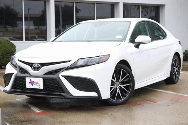 used 2024 Toyota Camry car, priced at $25,401