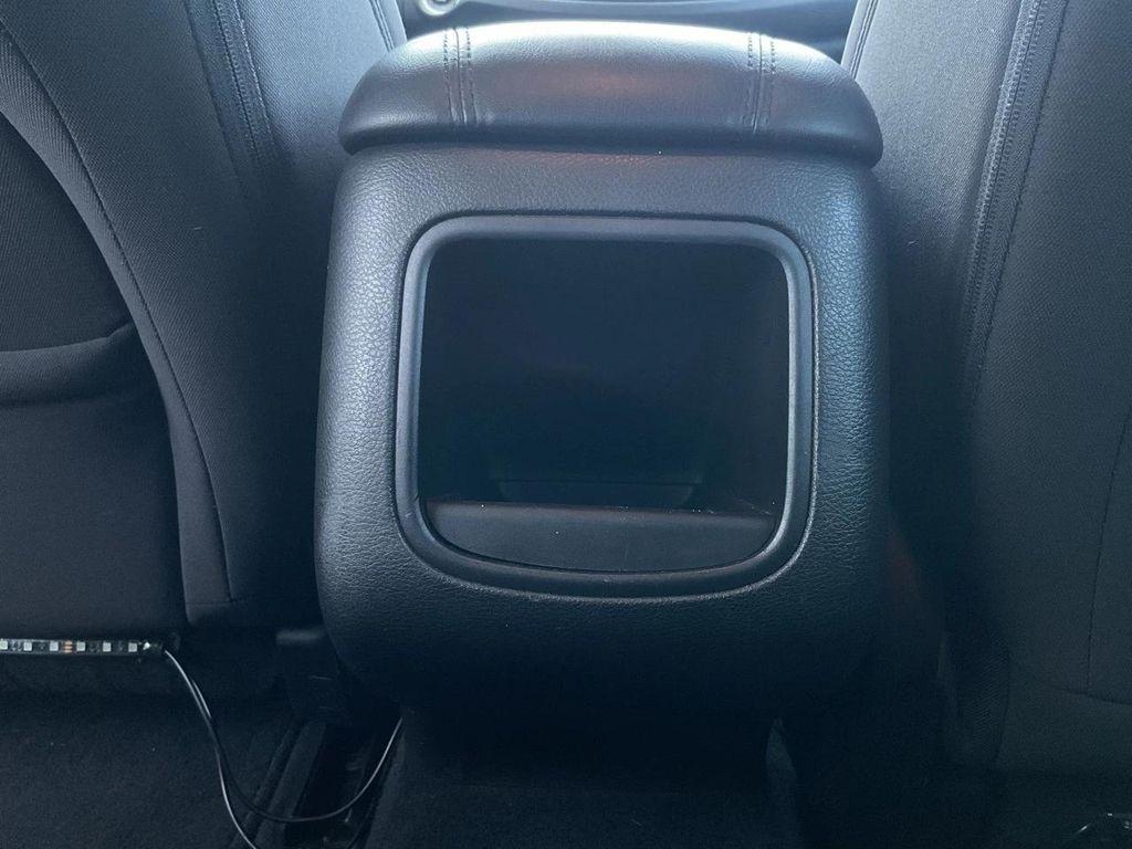 used 2015 Chrysler 200 car, priced at $3,901