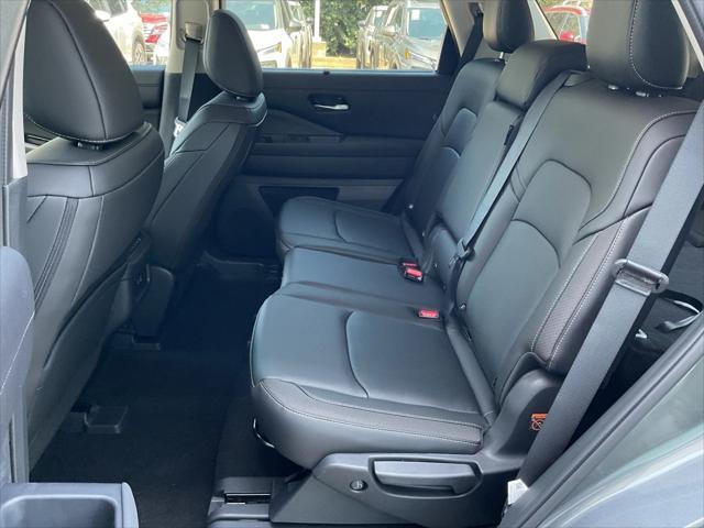 new 2025 Nissan Pathfinder car, priced at $42,090