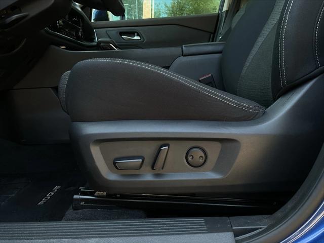 used 2022 Nissan Rogue car, priced at $20,901