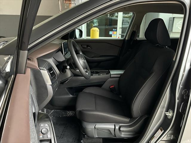 used 2023 Nissan Rogue car, priced at $18,901