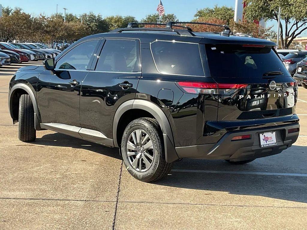 new 2025 Nissan Pathfinder car, priced at $39,114