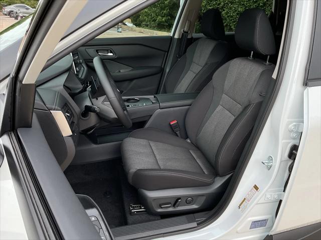 new 2025 Nissan Rogue car, priced at $30,624