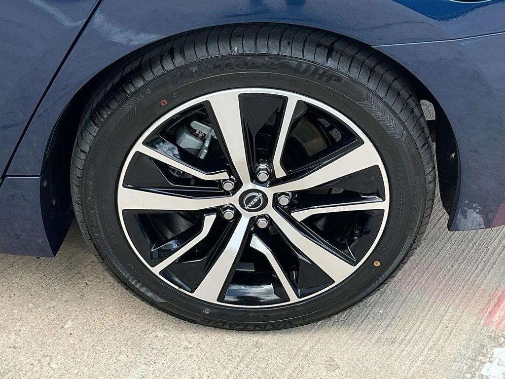 used 2023 Nissan Maxima car, priced at $22,401