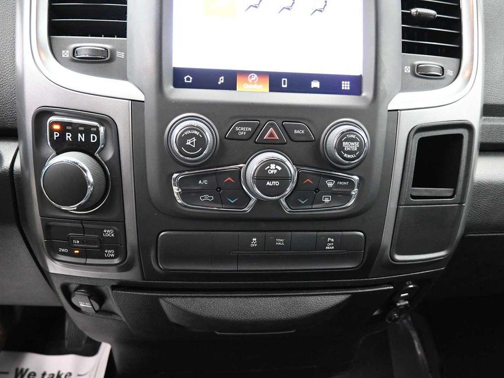 used 2022 Ram 1500 Classic car, priced at $31,995