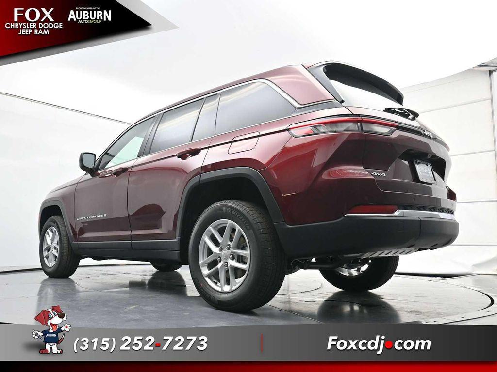 new 2025 Jeep Grand Cherokee car, priced at $44,170
