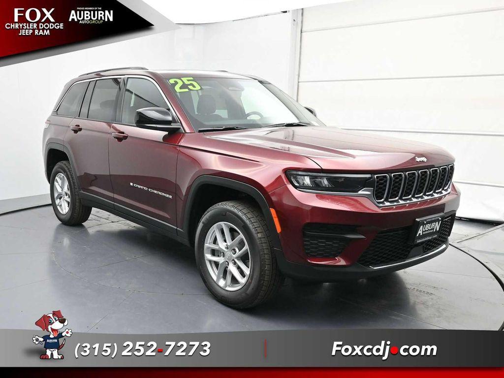 new 2025 Jeep Grand Cherokee car, priced at $44,170
