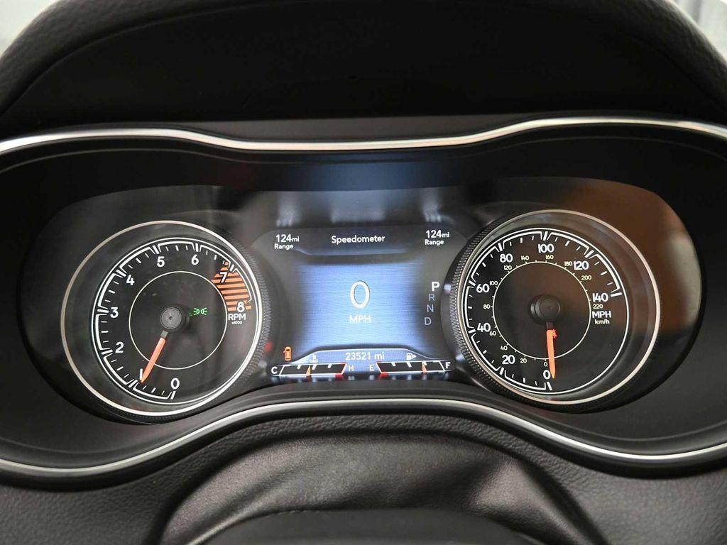 used 2021 Jeep Cherokee car, priced at $24,995