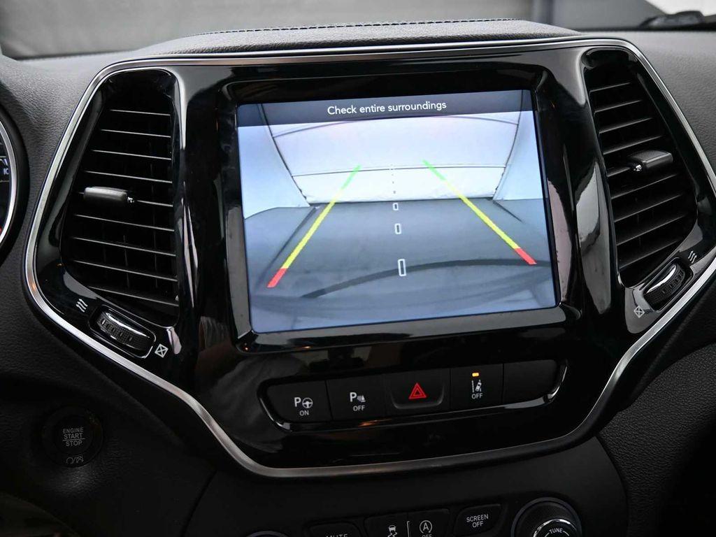 used 2021 Jeep Cherokee car, priced at $24,995